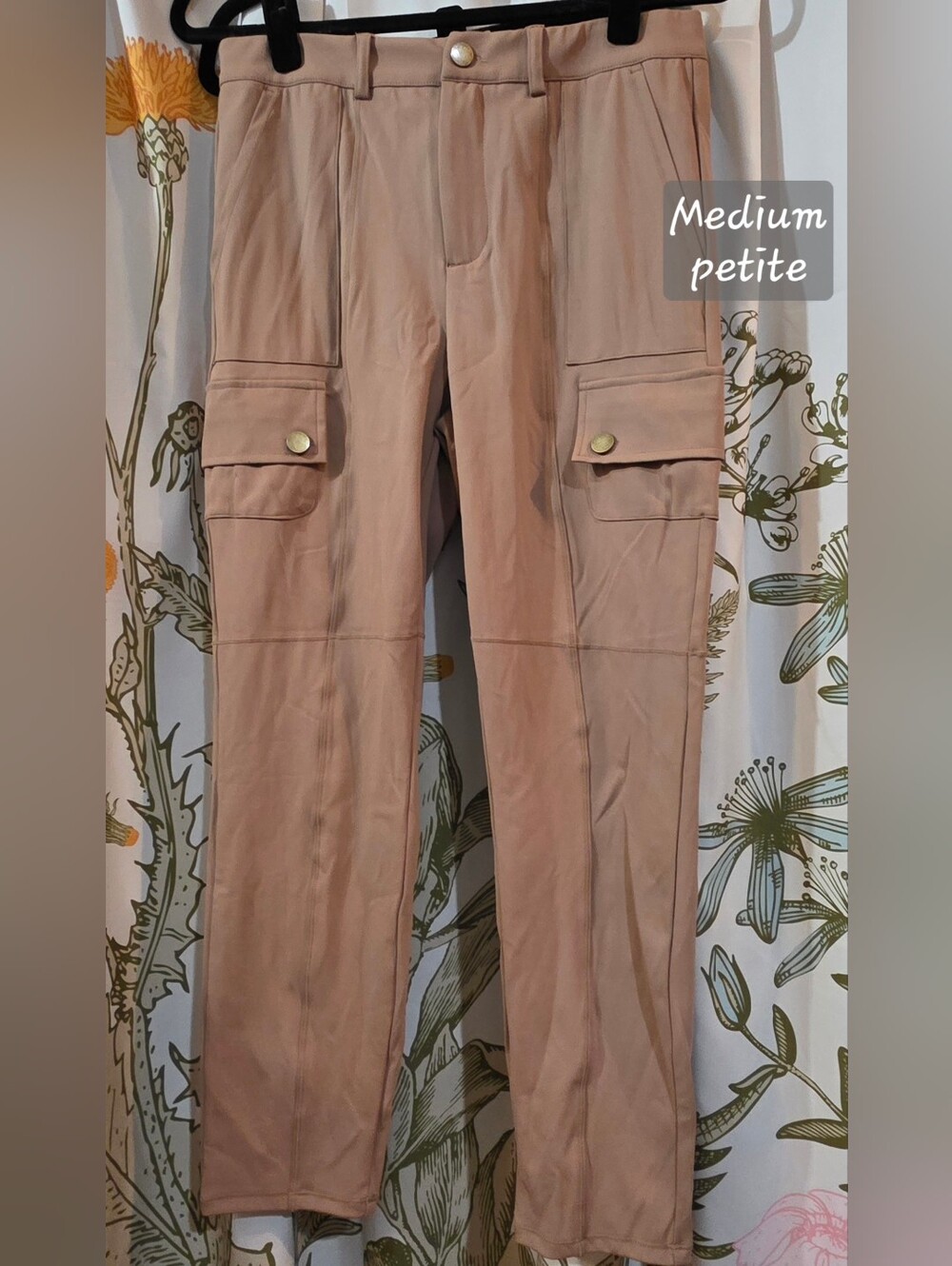 Women's Cargo Trousers in Light Taupe - Medium Petite